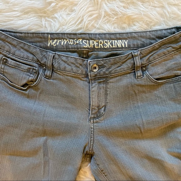 Bullhead Jeans Hermosa Super Skinny Gray - Picture 7 of 9